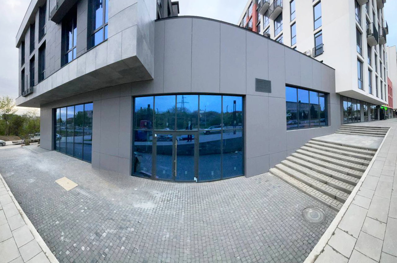 Прибудова комерційного призначення до ЖК 