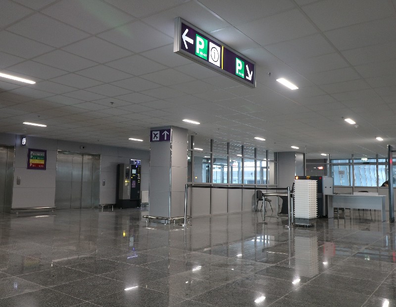 Термiнал D