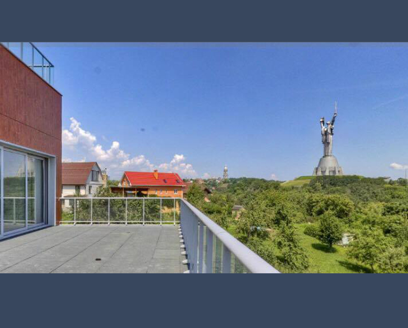 Клубний дім на Печерську