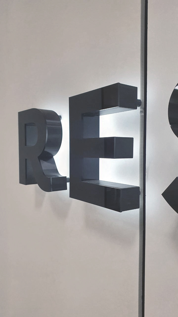 Мережа магазинів Reserved