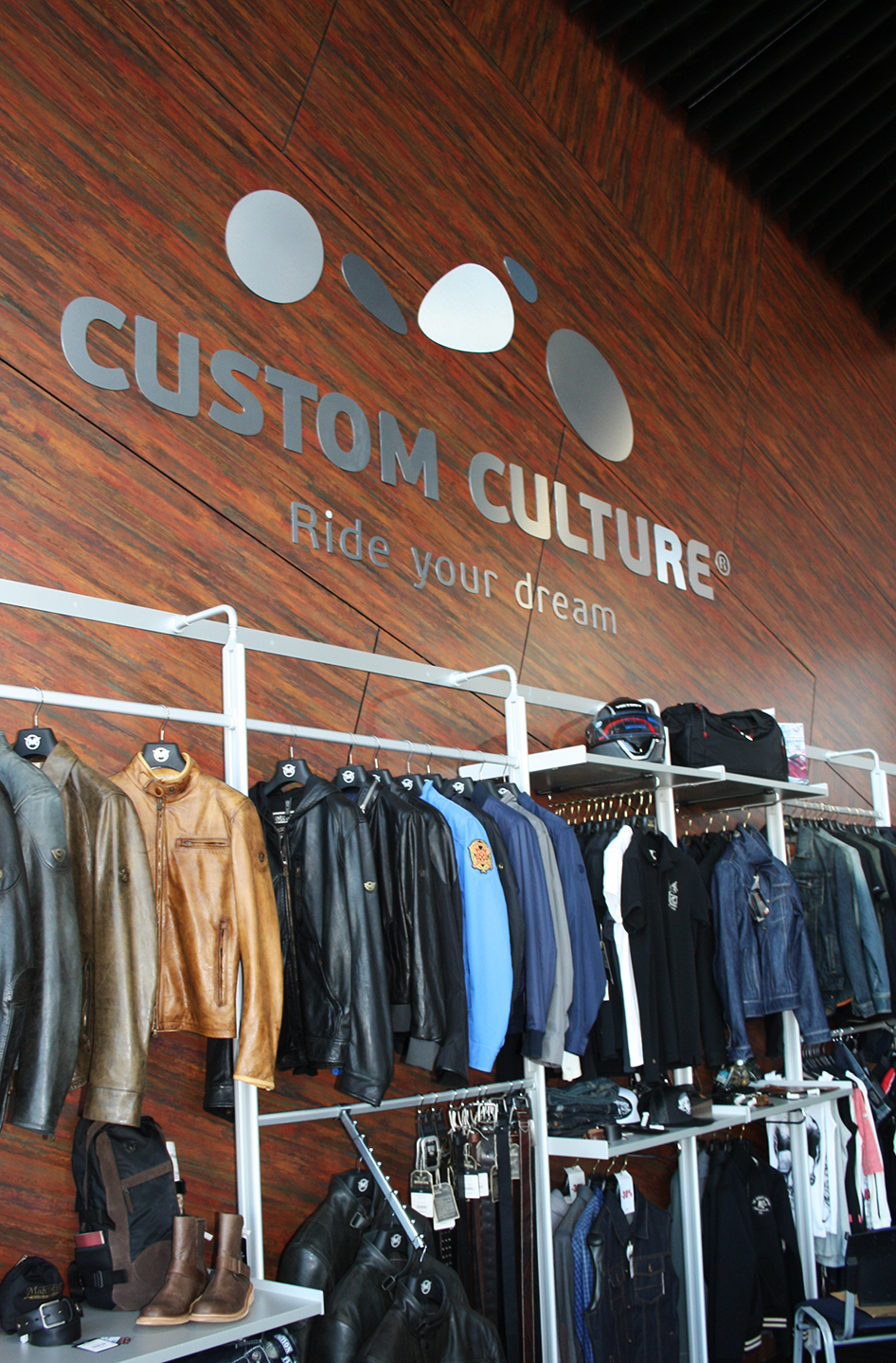Мотосалон Custom Culture