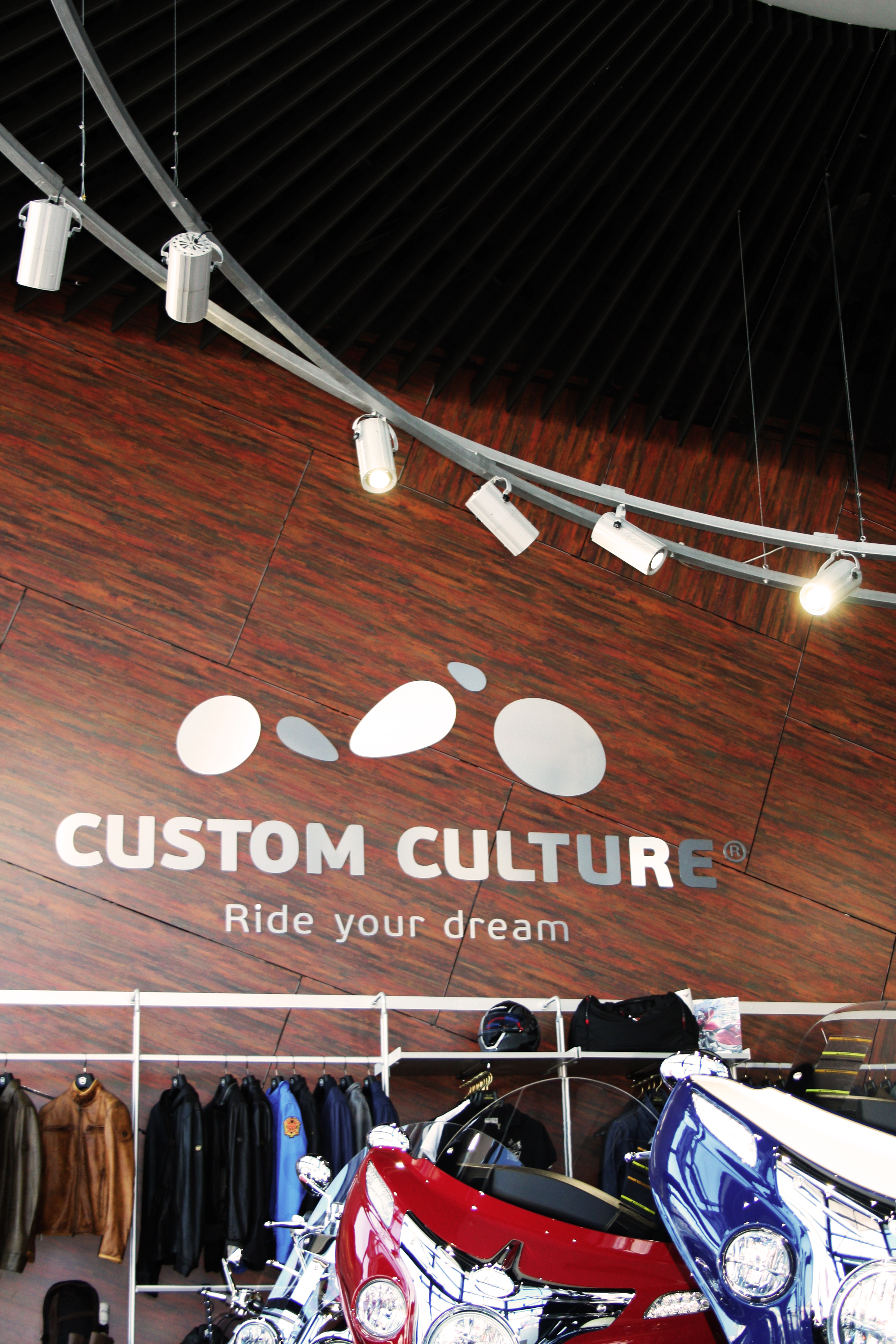 Мотосалон Custom Culture